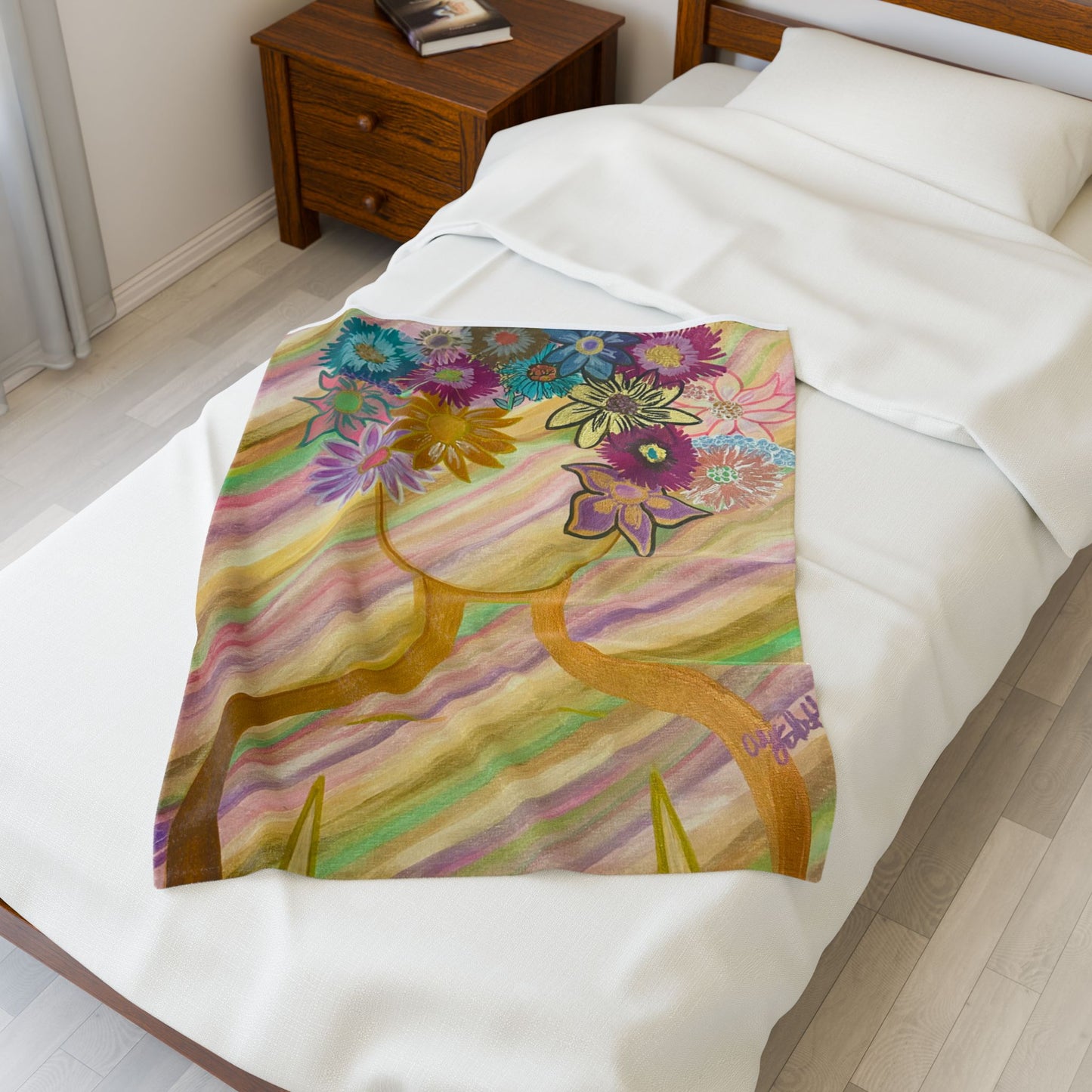 Floral Radiance Plush Blanket, Cozy Home Decor, Flower Print Throw, Gift for Her, Soft Blanket for All Seasons